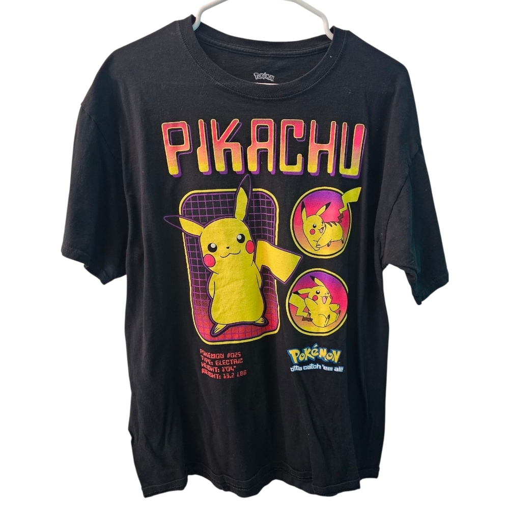 Black Pikachu Graphic T-Shirt Size Large